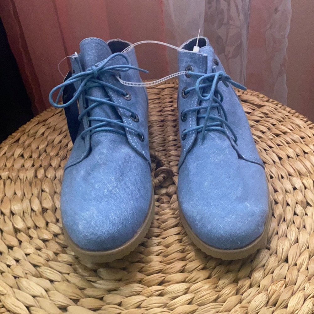 Bear paw women’s Claire desert canvas ankle boots denim blue